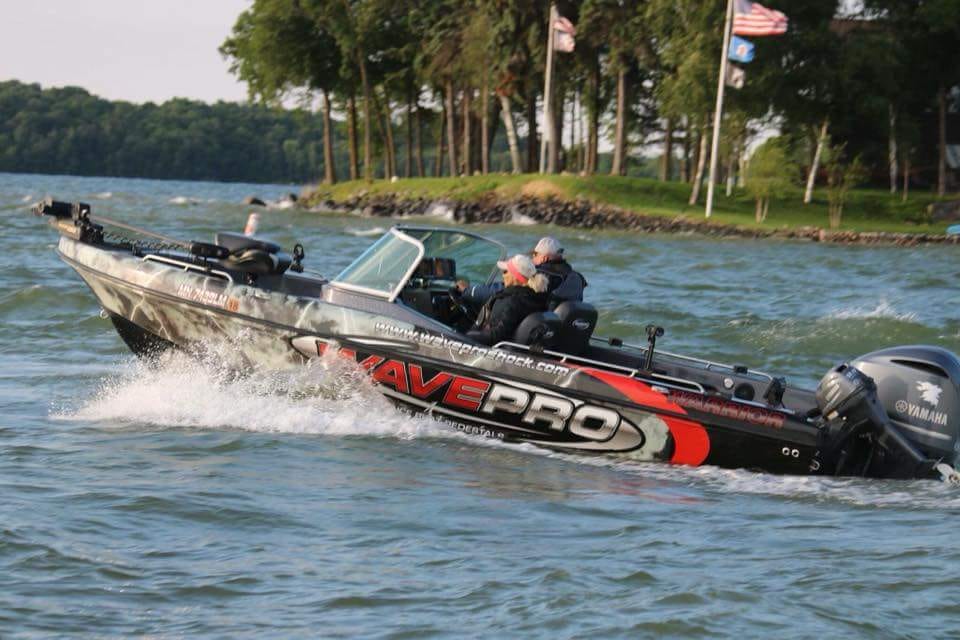 Wave Pro Boat Seats | Ultimate Outdoors Radio